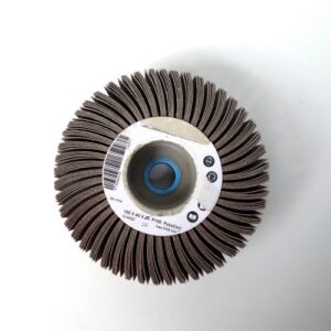 Ailette abrasive 130x25x15 mm - grain 100 (Mado)