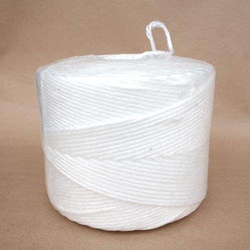 Ficelle PP Blanche 750/3 - 2 kg (la bobine) 1 Ficelle PP Blanche 750/3 - 2 kg (la bobine)